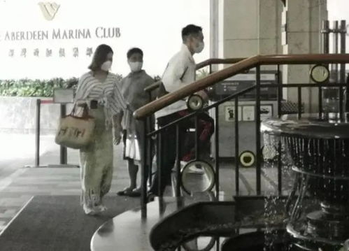 赌王26岁儿子何猷亨携tvb小花出海开派对,女方与前任分手仅半年